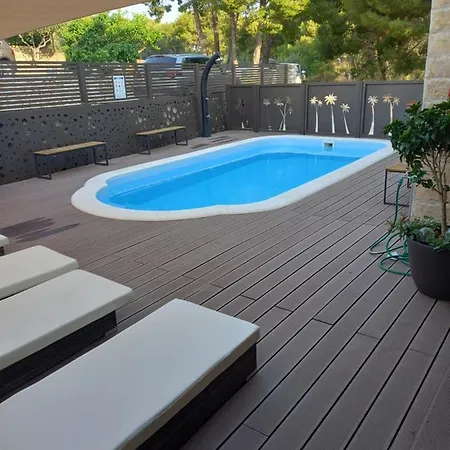 Apartman Afrodita Sutivan