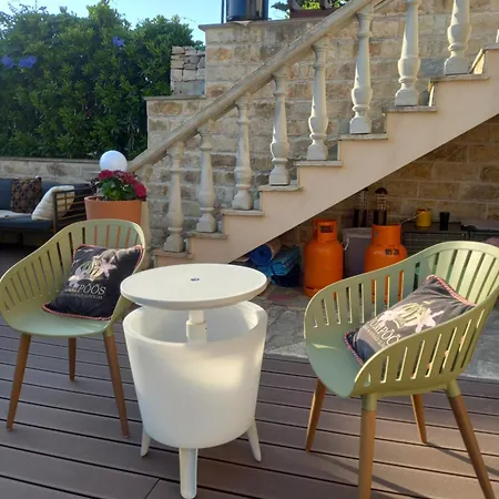 Afrodita Apartman Sutivan