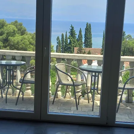 Appartement Afrodita *