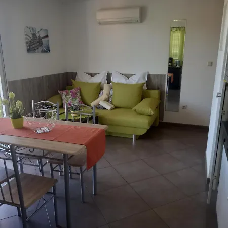 Appartement Afrodita Sutivan