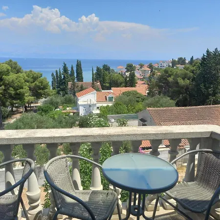 Appartement Afrodita *