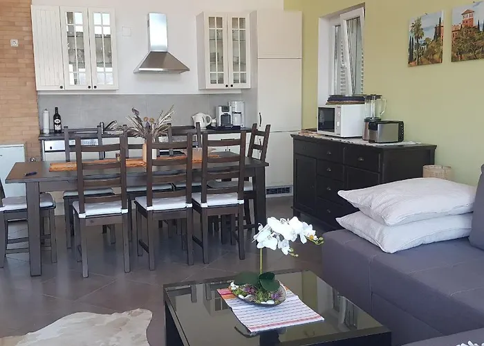 Afrodita Apartamento *